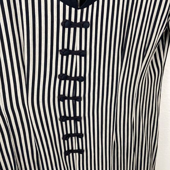 Vintage Metropolitan Black and Gray Striped Sheath Dress - Picture 4 of 7